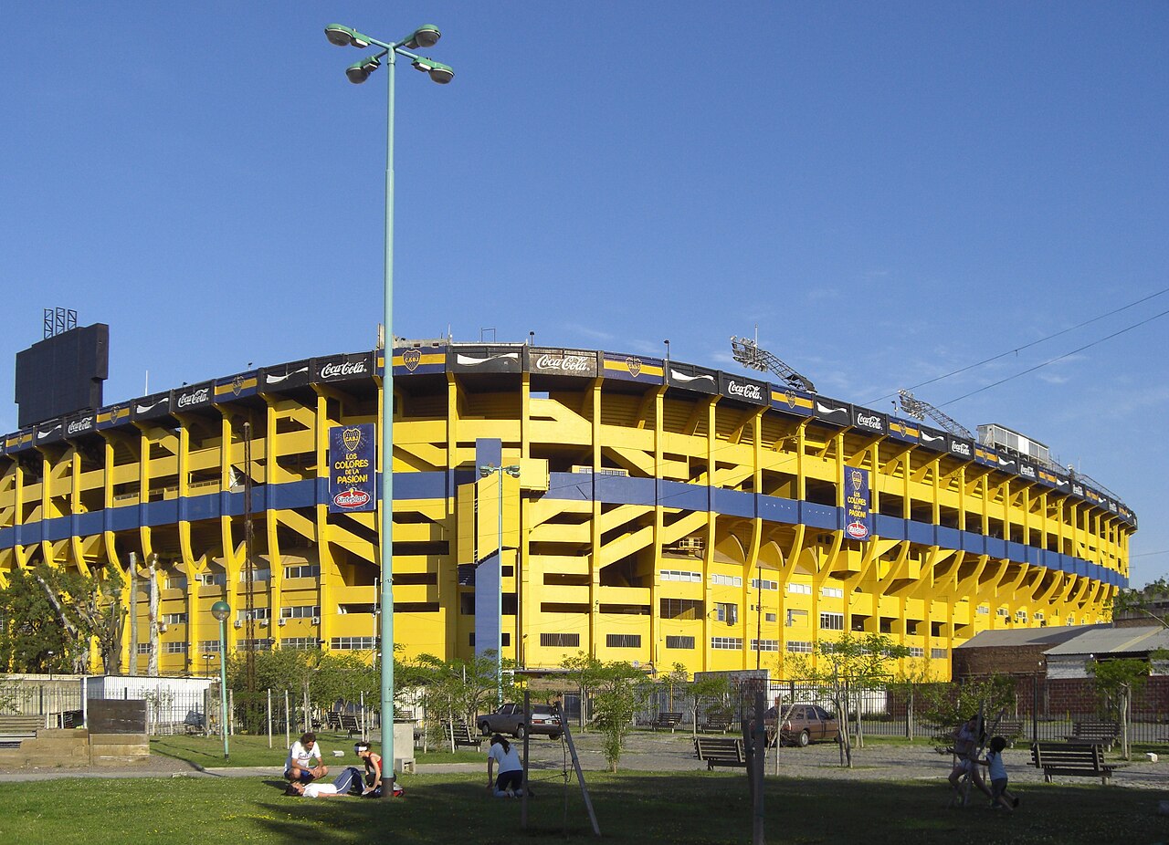 El estadio Alberto J. Armando, La Bombonera